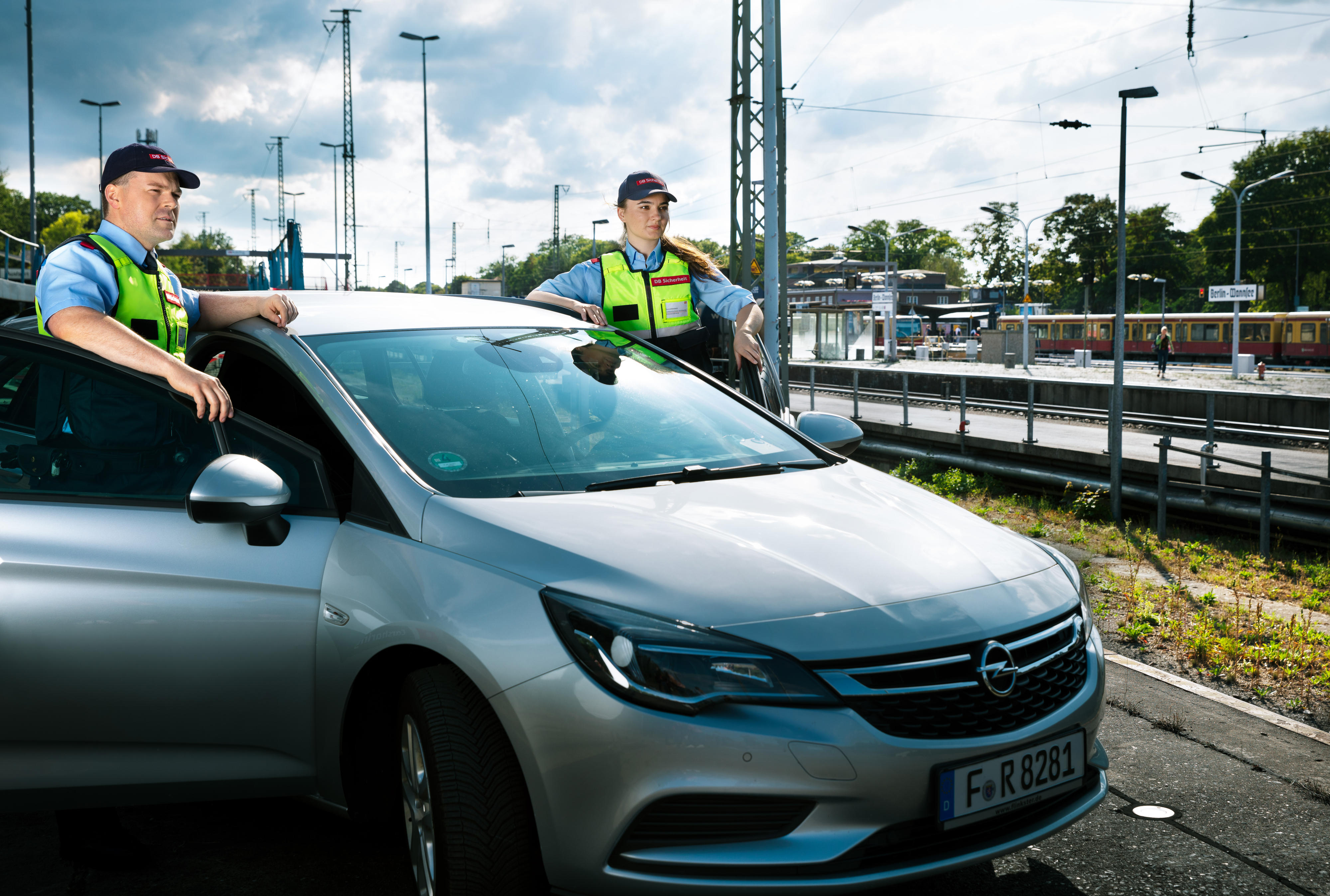 Leistungen an Bahnhöfen Deutsche Bahn AG