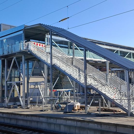 Neue Personenüberführung am Ostbahnhof