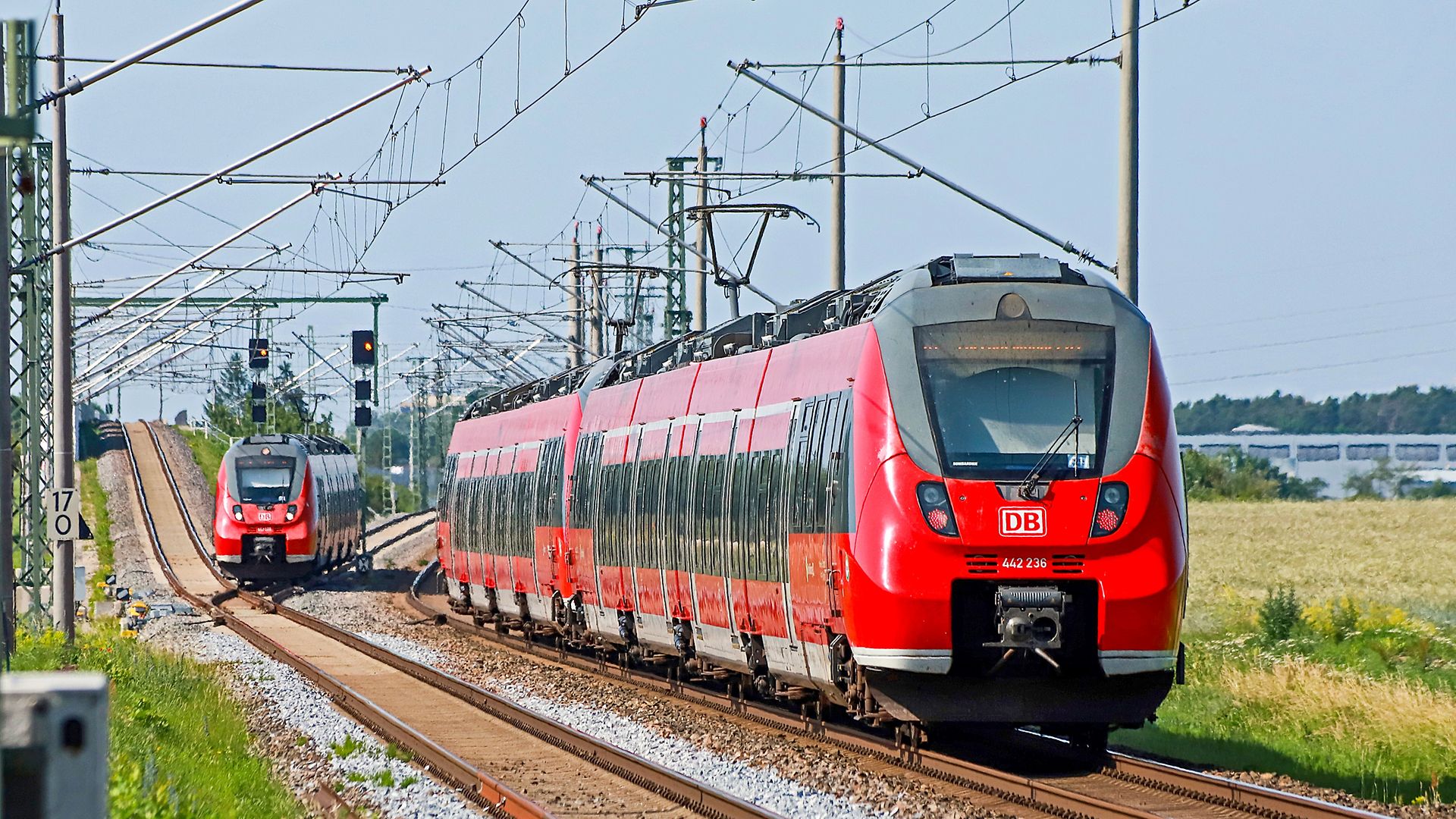 Zugbegegnung S-Bahn Nürnberg