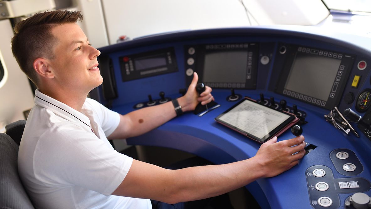 Triebfahrzeugführer bei DB Regio